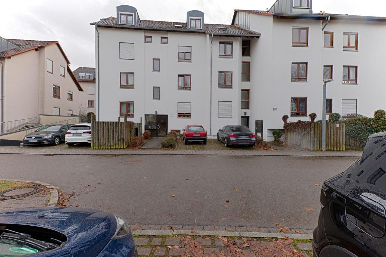 Apartamento Lamiacasa Family-Business-Near Bosch-Train Station Renningen Exterior foto